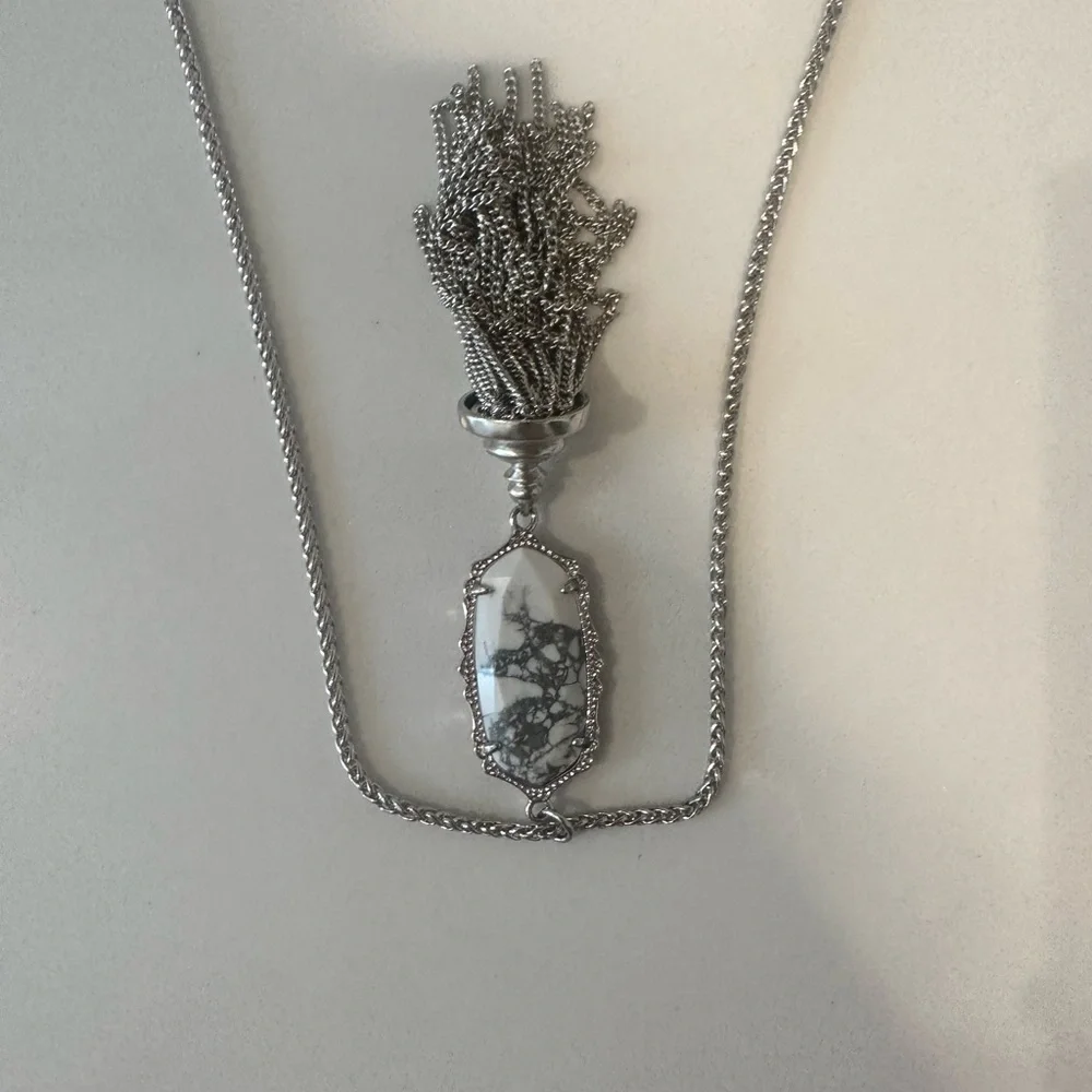 Kendra Scott Everly White Howlite Pendant Silver Tassel Necklace RARE New in Box